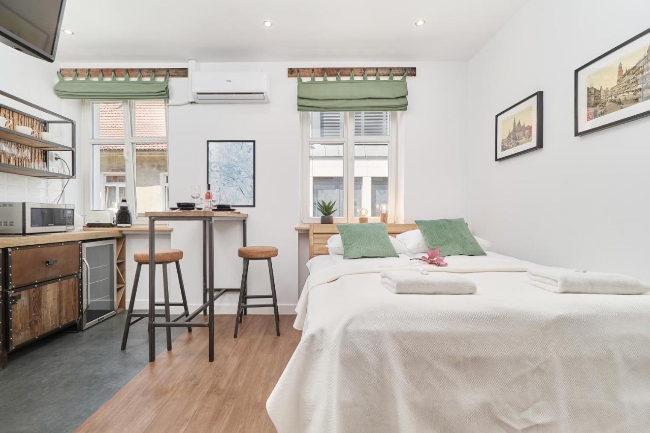 City Center Studio Wroclaw By Noclegi Renters Extérieur photo